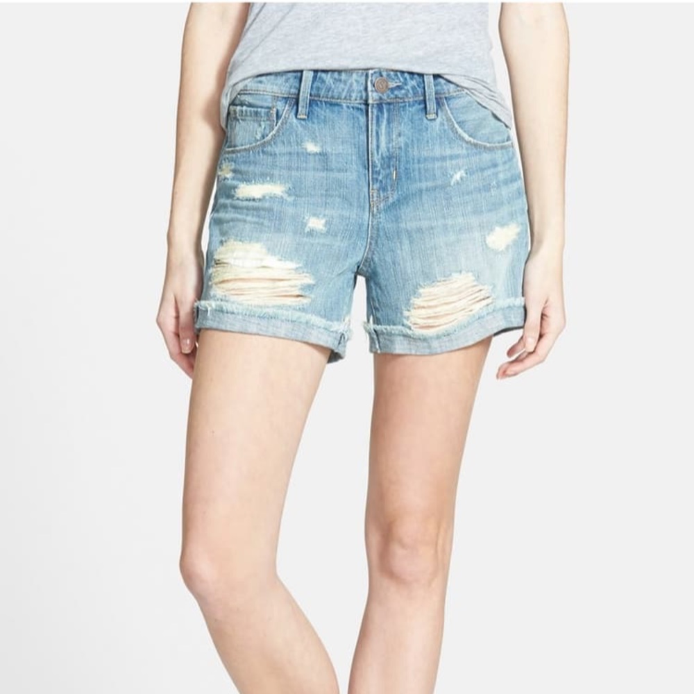 Treasure & Bond Cuffed Boyfriend Shorts
